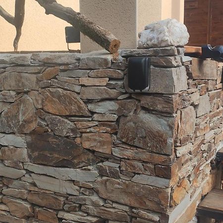 Magnifique Cottage Haut De Gamme Avec Jacuzzi L'Attrape Reve Les Plantiers Rum bild