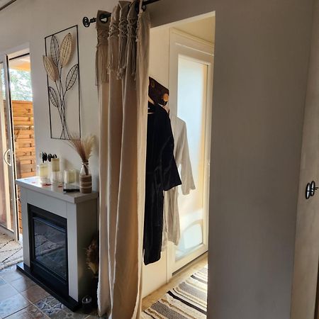 Magnifique Cottage Haut De Gamme Avec Jacuzzi L'Attrape Reve Les Plantiers Exteriör bild