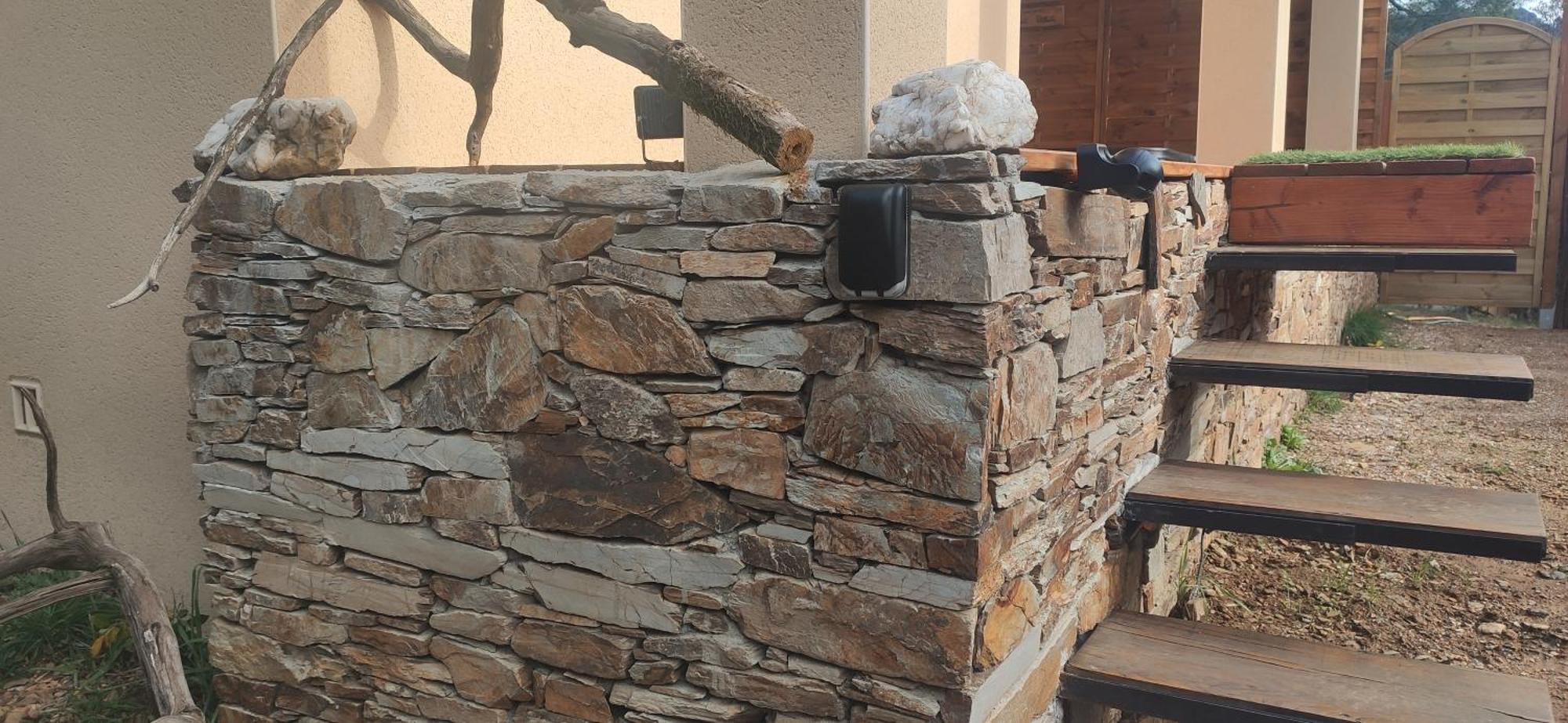 Magnifique Cottage Haut De Gamme Avec Jacuzzi L'Attrape Reve Les Plantiers Rum bild